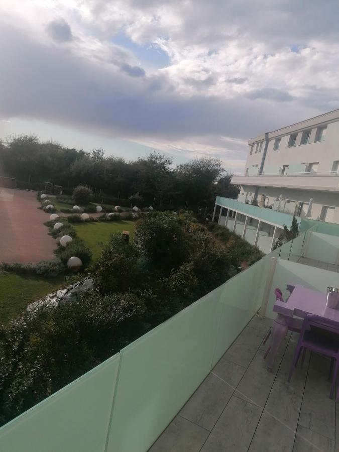 Appartamento a 20 mt dal Mare Calambrone Esterno foto